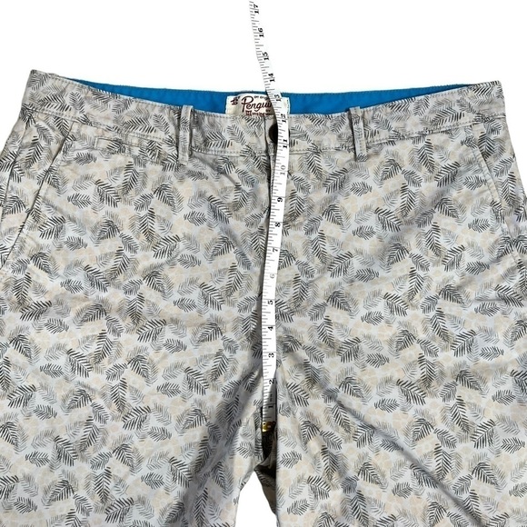 Penguin Men’s Grey Leaf Palm Frond Patterned Lightweight Hybrid Shorts Size 36 - Picture 11 of 16
